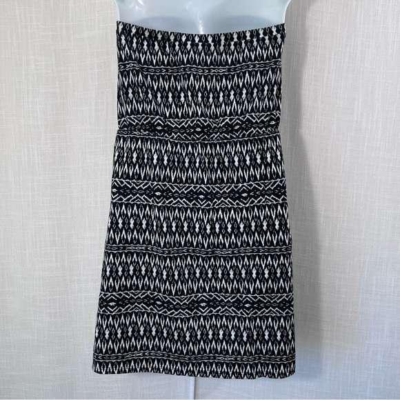 Mossimo Supply Co. Strapless Aztec Boho Tube Summer Spring Mini Dress Size S - Picture 7 of 10